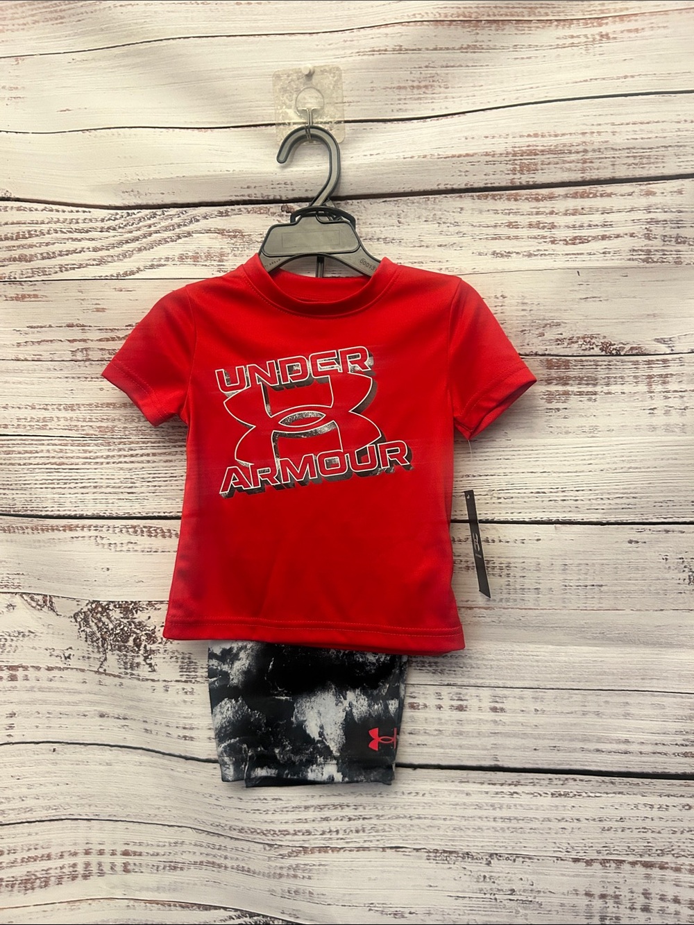 NWT Under Armour matching set size 12 months